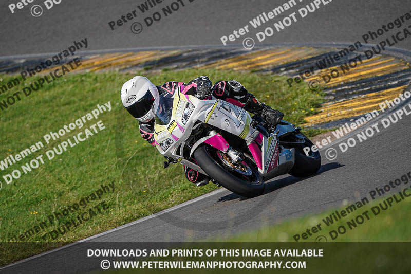 anglesey no limits trackday;anglesey photographs;anglesey trackday photographs;enduro digital images;event digital images;eventdigitalimages;no limits trackdays;peter wileman photography;racing digital images;trac mon;trackday digital images;trackday photos;ty croes